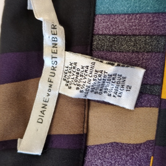 Diane von Furstenberg Abstract Print Silk Sheath Dress Size 12 - Picture 4 of 6